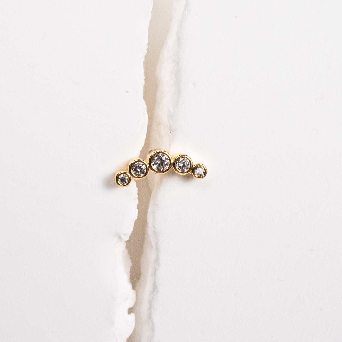 Lunar Arc Cartilage Stud